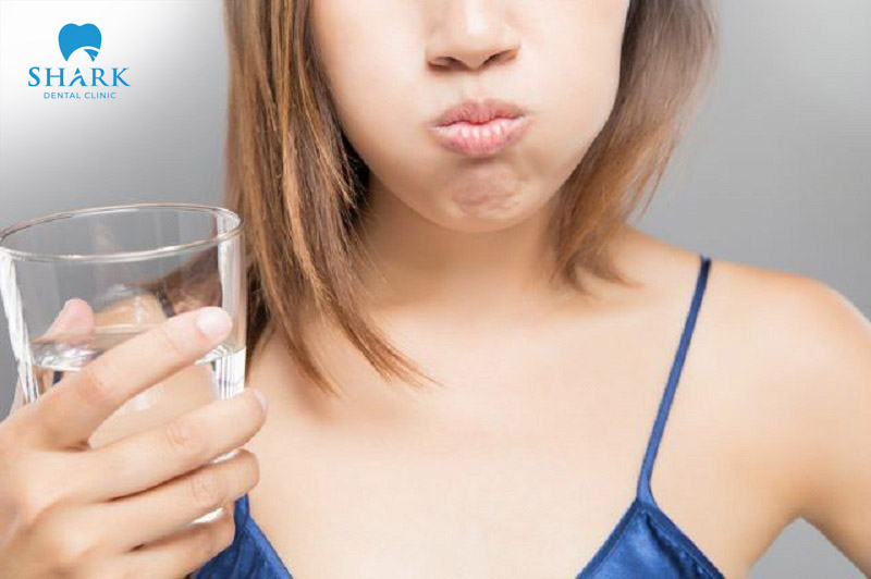 Cao Răng Đen - Mối Nguy Hiểm Gây Hại Răng Miệng Mà Bạn Phải Biết